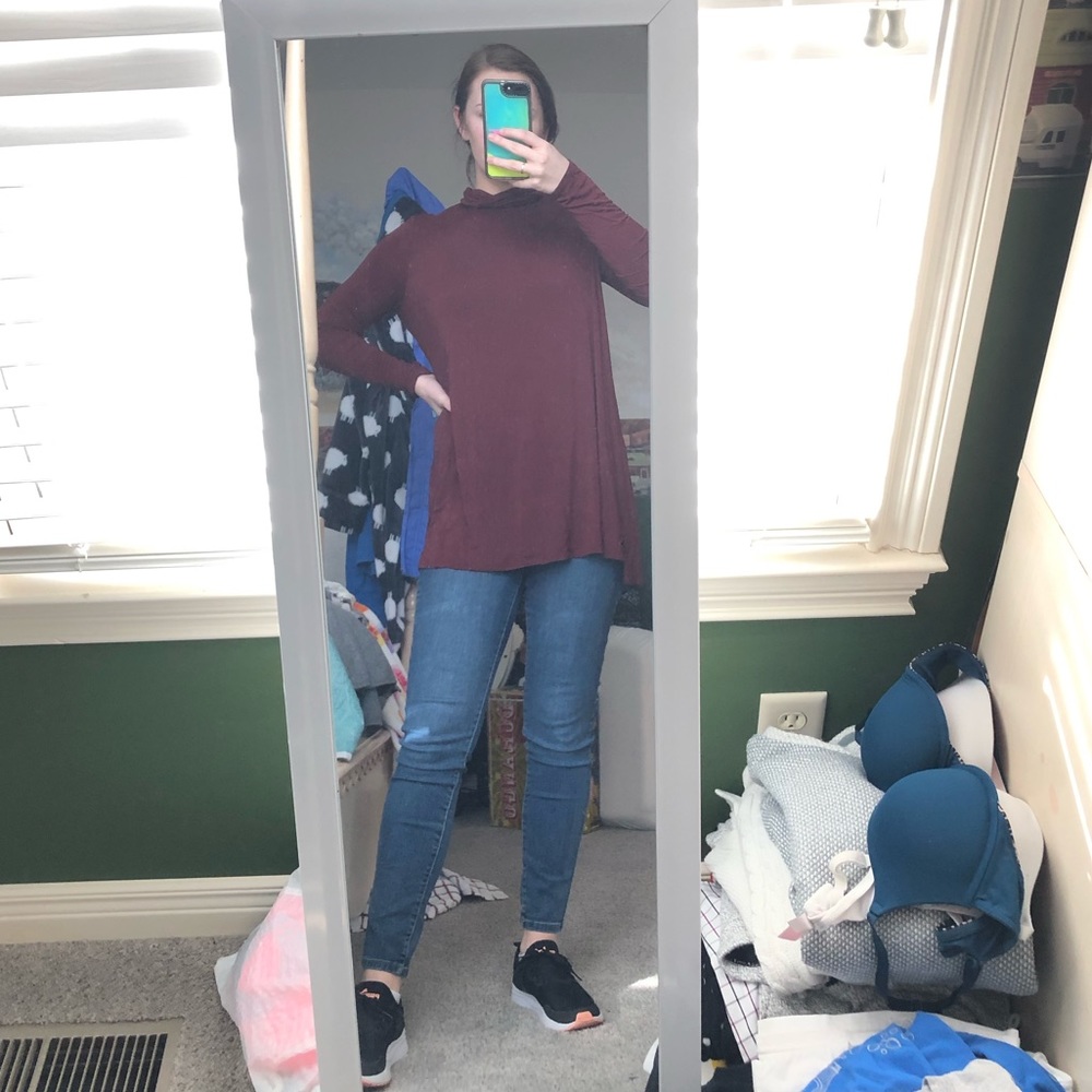Burgundy tunic top